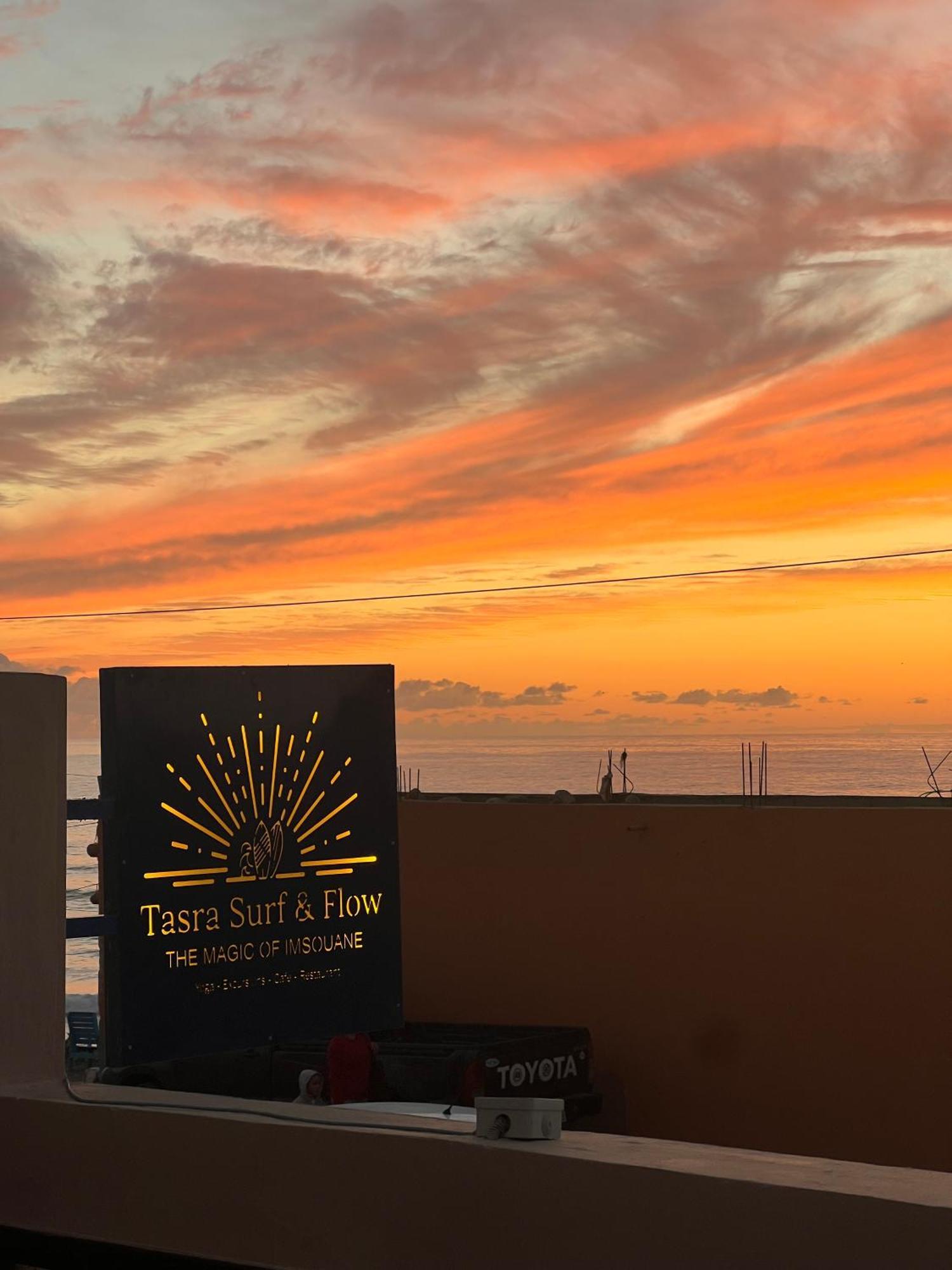 Tasra Surf And Flow Imsouane Buitenkant foto